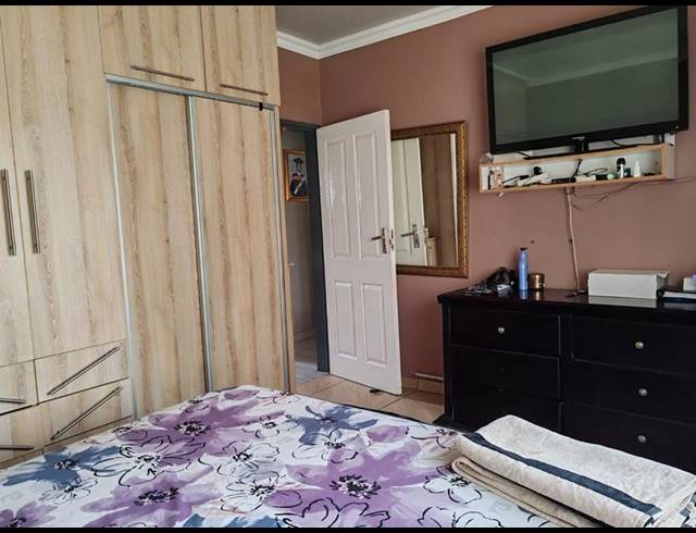 3 BEDROOM HOUSE FOR SALE IN ELANDSPOORT